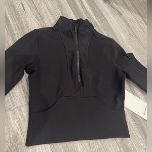 Lululemon Take it in Stride 1, 2 Half Zip long sleeve top - size 4